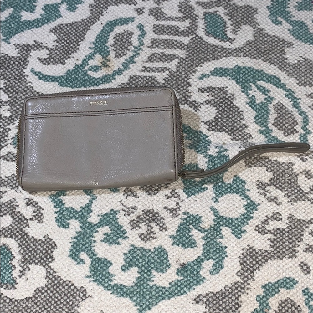 Fossil wallet